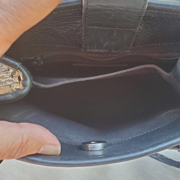 Brighton Black Leather Shoulder Bag with Silver Hardware Vintage! - Picture 6 of 9